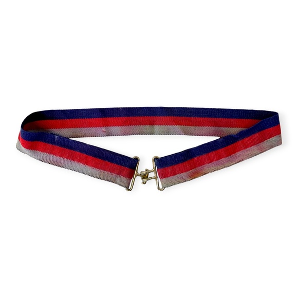 Vintage 1940s-60s Navy, Red, Grey Canadian Cadet Forces Stable Belt, Adj. 36 in - Picture 3 of 5